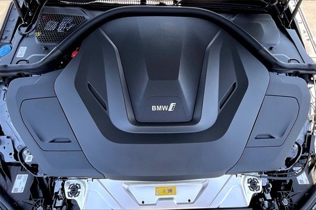 2025 BMW i4 eDrive40