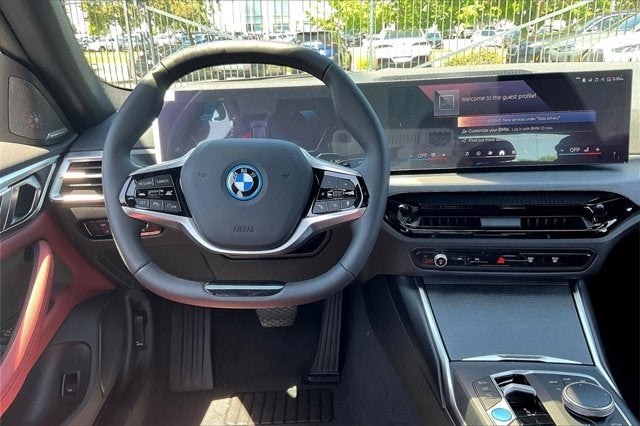 2025 BMW i4 eDrive40
