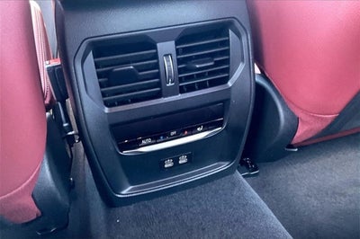 2025 BMW i4 eDrive40