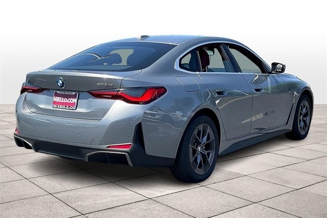 2025 BMW i4 eDrive40