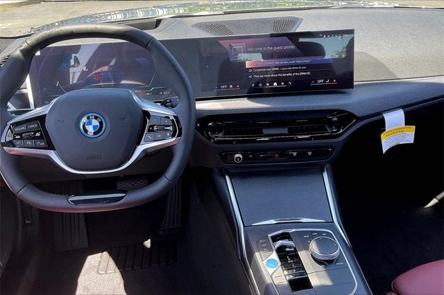 2025 BMW i4 eDrive40