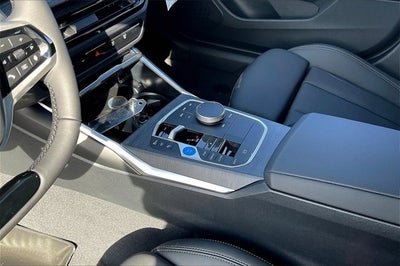 2025 BMW i4 eDrive40