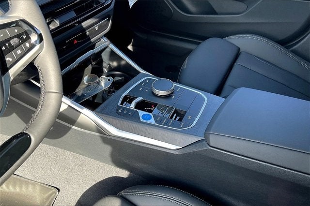 2025 BMW i4 eDrive40