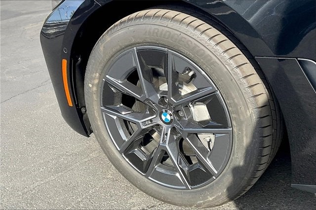 2025 BMW i4 eDrive40