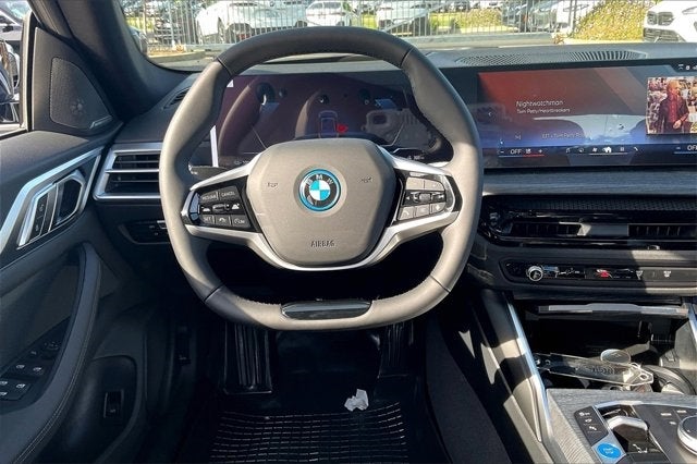 2025 BMW i4 eDrive40