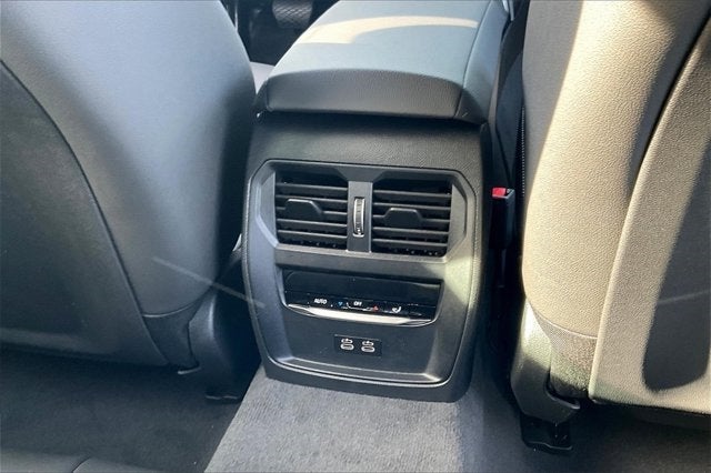 2025 BMW i4 eDrive40