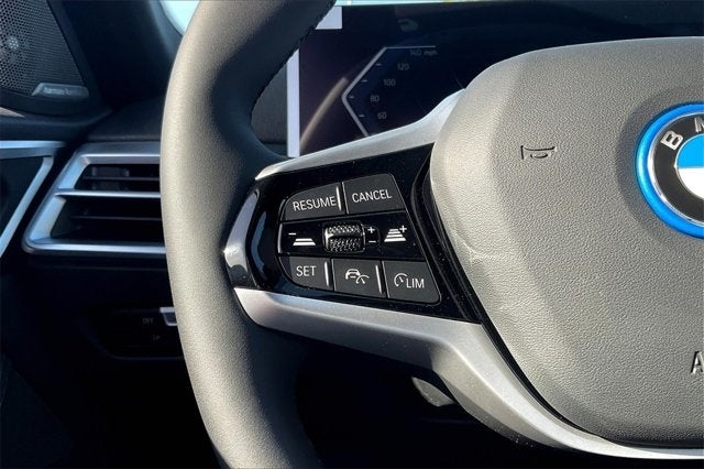 2025 BMW i4 eDrive40