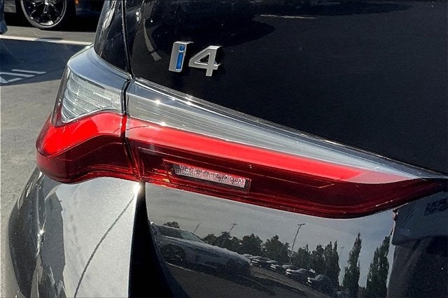 2025 BMW i4 eDrive40