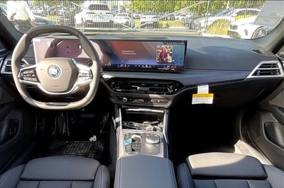 2025 BMW i4 eDrive40