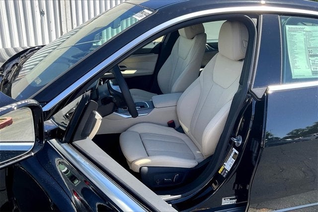 2025 BMW i4 eDrive40