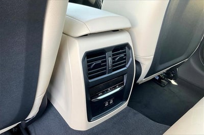 2025 BMW i4 eDrive40