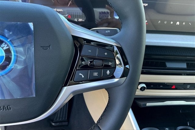 2025 BMW i4 eDrive40