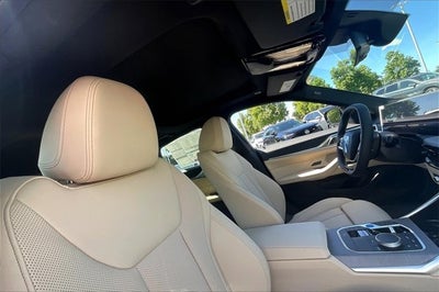 2025 BMW i4 eDrive40