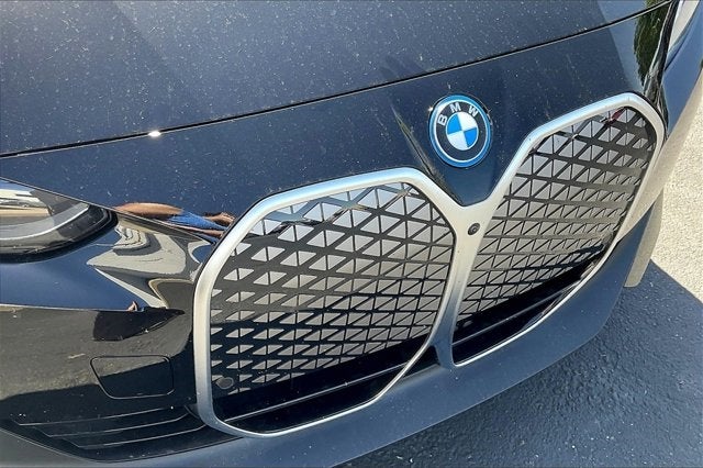 2025 BMW i4 eDrive40