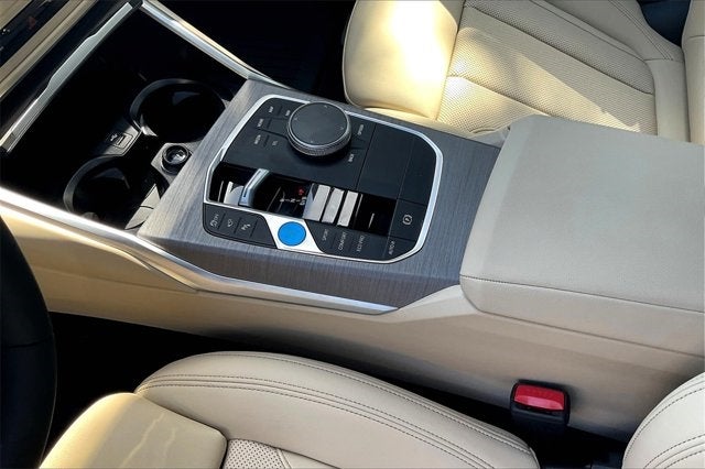 2025 BMW i4 eDrive40