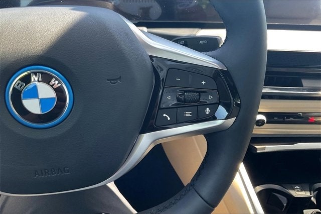 2025 BMW i4 eDrive40