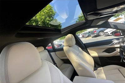 2025 BMW i4 eDrive40