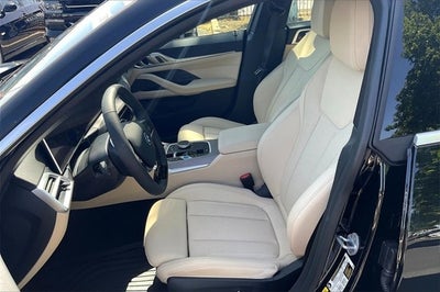 2025 BMW i4 eDrive40