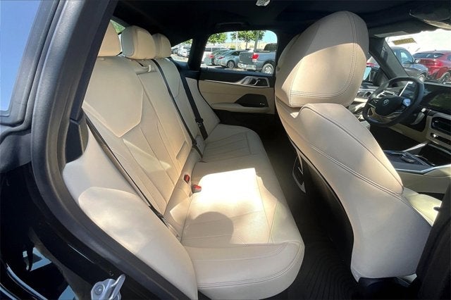 2025 BMW i4 eDrive40