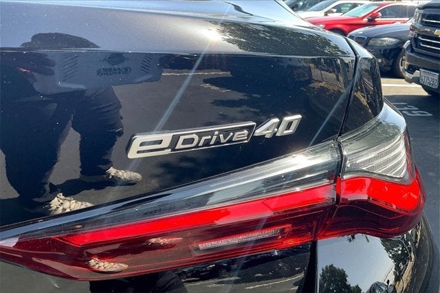 2025 BMW i4 eDrive40