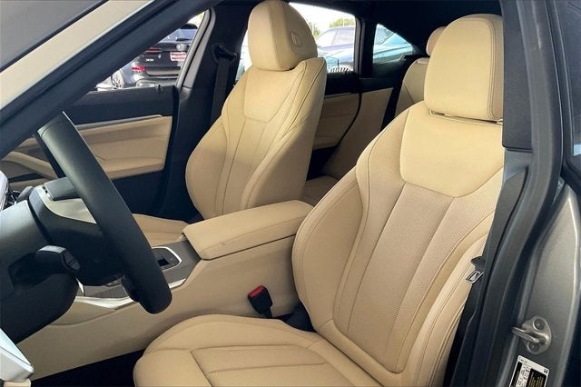 2025 BMW i4 eDrive40