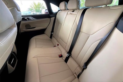 2025 BMW i4 eDrive40