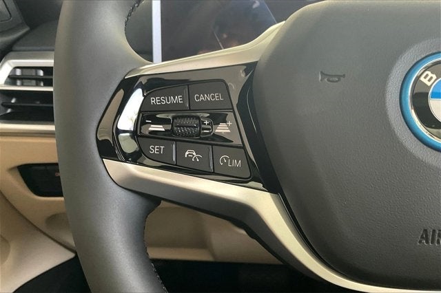 2025 BMW i4 eDrive40