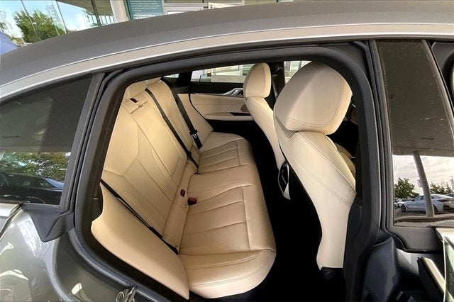 2025 BMW i4 eDrive40