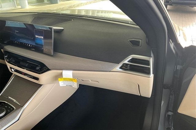 2025 BMW i4 eDrive40