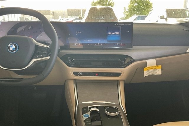 2025 BMW i4 eDrive40