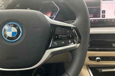 2025 BMW i4 eDrive40