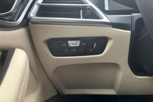 2025 BMW i4 eDrive40