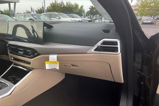 2025 BMW i4 eDrive40