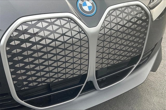 2025 BMW i4 eDrive40