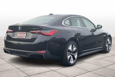 2025 BMW i4 eDrive40