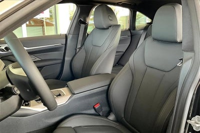 2025 BMW i4 eDrive40