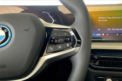 2025 BMW i4 eDrive40