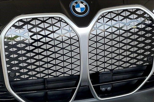 2025 BMW i4 eDrive40