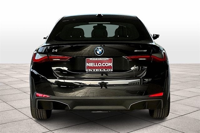 2025 BMW i4 eDrive40