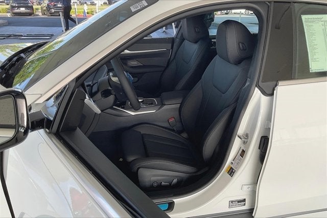 2025 BMW i4 eDrive40