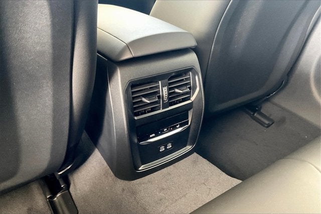 2025 BMW i4 eDrive40