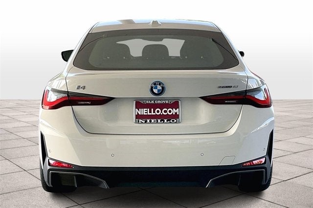 2025 BMW i4 eDrive40