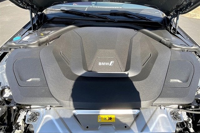 2025 BMW i4 eDrive40