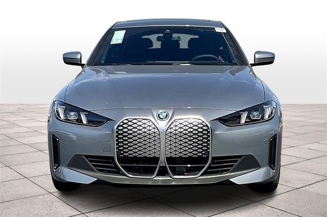 2025 BMW i4 eDrive40