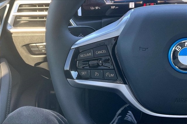 2025 BMW i4 eDrive40