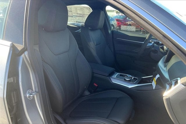 2025 BMW i4 eDrive40