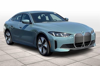 2025 BMW i4 eDrive40