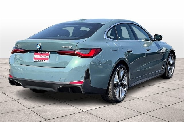 2025 BMW i4 eDrive40