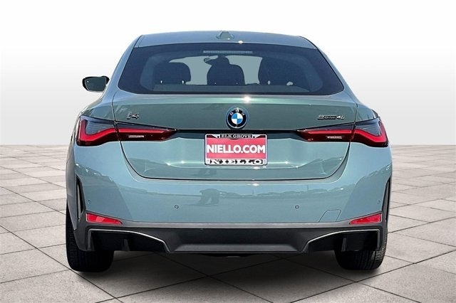 2025 BMW i4 eDrive40