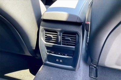 2025 BMW i4 eDrive40